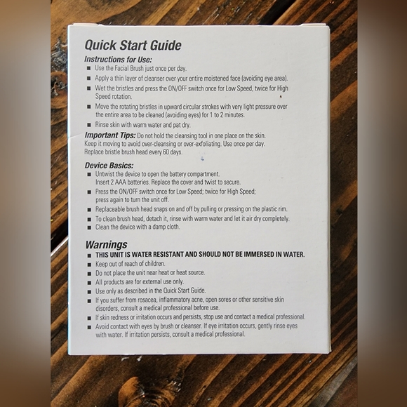 Proactive Pore Cleansing Brush - Picture 2 of 4